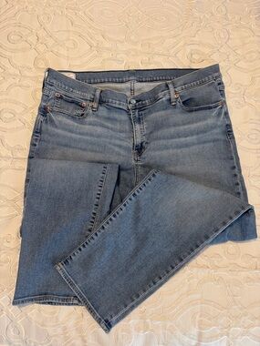 GAP Classic Straight Mid Rise Blue Women's Jeans